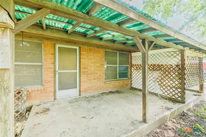 116 E Wallace Street, Gonzales, TX 78629 - Photo 15