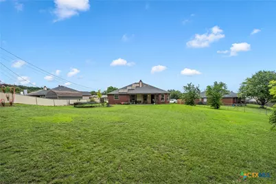 209 W Blancas Drive, Copperas Cove, TX 76522 - Photo 29