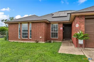 209 W Blancas Dr, Copperas Cove, TX 76522 - Photo 5