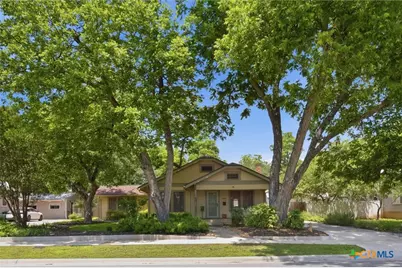 1120 W Hopkins Street, San Marcos, TX 78666 - Photo 1