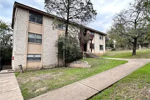 906 N LBJ Dr, San Marcos, TX 78666 - Photo 1