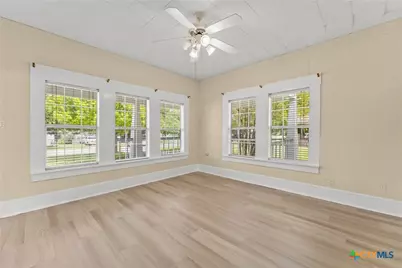 202 S 27th Street, Temple, TX 76504 - Photo 15