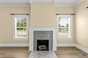 202 S 27th St, Temple, TX 76504 - Photo 9