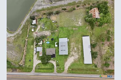5633 Hwy 238, Port Lavaca, TX 77979 - Photo 13