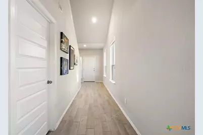 408 Black Opal Drive, Jarrell, TX 76537 - Photo 5