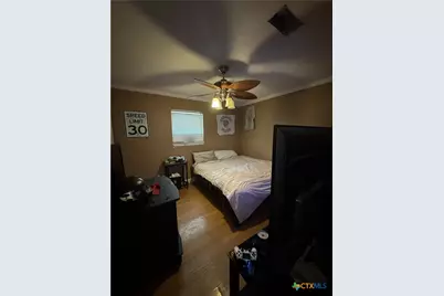636 E Kempner Street, Mabank, TX 75147 - Photo 17