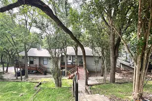 901 Hillyer St, San Marcos, TX 78666 - Photo 5