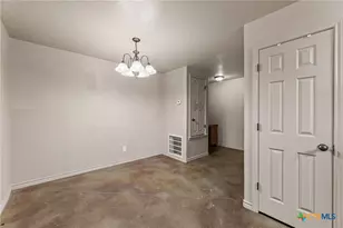 609 Karey Dr, Temple, TX 76502 - Photo 11