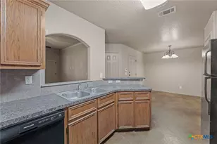 609 Karey Dr, Temple, TX 76502 - Photo 9