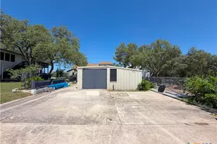 1303 Canyon Edge, Canyon Lake, TX 78133 - Photo 39
