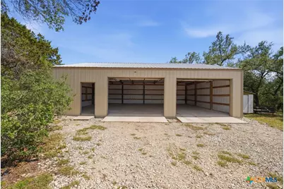 1095 Limerick Lane, Canyon Lake, TX 78133 - Photo 37