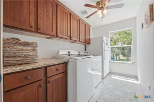 1095 Limerick Ln, Canyon Lake, TX 78133 - Photo 27