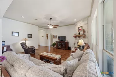 1095 Limerick Lane, Canyon Lake, TX 78133 - Photo 7