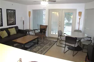 730 E Mather St, New Braunfels, TX 78130 - Photo 5