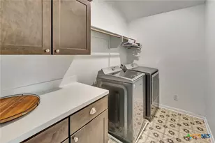 349 Brushy Creek, Victoria, TX 77904 - Photo 23