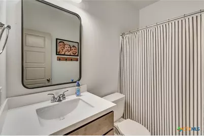 349 Brushy Creek, Victoria, TX 77904 - Photo 19