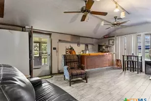 21126 Hwy 111 Hwy, Louise, TX 77455 - Photo 15
