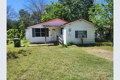 1003 Gunther Street, Victoria, TX 77901 - Photo 1
