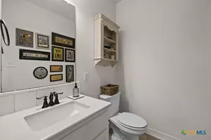 2402 Twin Ridge Ct, Belton, TX 76513 - Photo 33