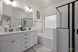 2402 Twin Ridge Ct, Belton, TX 76513 - Photo 27