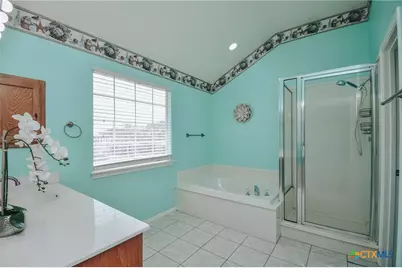 515 Bridle Lane, Victoria, TX 77904 - Photo 19