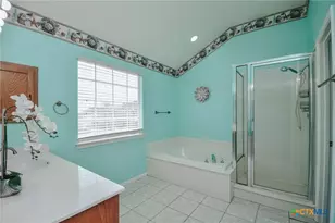 515 Bridle Ln, Victoria, TX 77904 - Photo 19