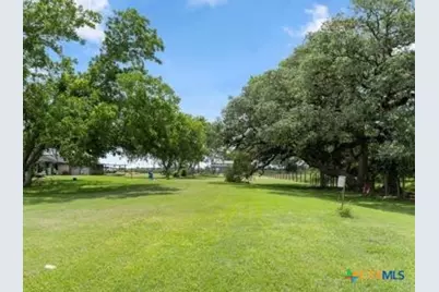 21126 Highway 111 Highway, Louise, TX 77455 - Photo 5