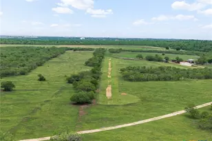 1190 Dickerson Rd, Lockhart, TX 78644 - Photo 3