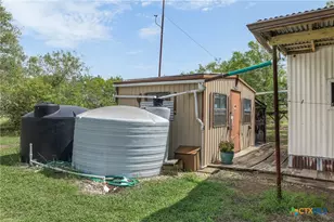 1190 Dickerson Rd, Lockhart, TX 78644 - Photo 19