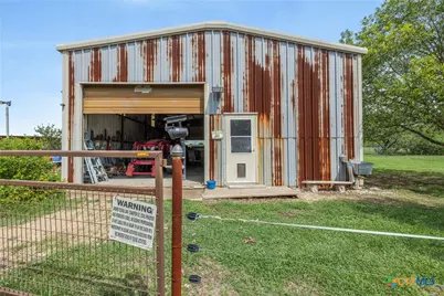 1190 Dickerson Road, Lockhart, TX 78644 - Photo 15
