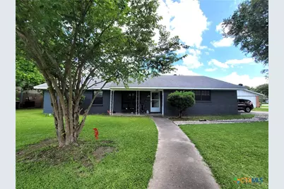 701 Morning Glory Lane, Victoria, TX 77904 - Photo 1