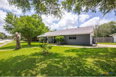 701 Morning Glory Lane, Victoria, TX 77904 - Photo 19