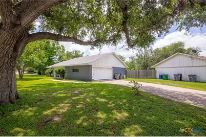 701 Morning Glory Lane, Victoria, TX 77904 - Photo 19