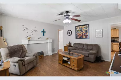701 Morning Glory Lane, Victoria, TX 77904 - Photo 5