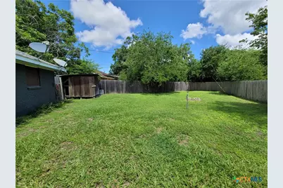 701 Morning Glory Lane, Victoria, TX 77904 - Photo 7