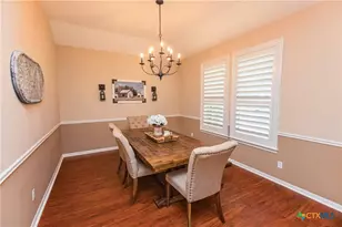 309 Whitechurch Ln, Victoria, TX 77904 - Photo 11