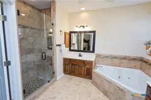 309 Whitechurch Ln, Victoria, TX 77904 - Photo 19
