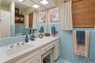 2000 N 15th St, Temple, TX 76501 - Photo 9