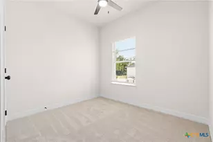 209 S 18th St, Temple, TX 76501 - Photo 15