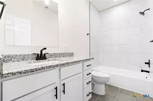 209 S 18th St, Temple, TX 76501 - Photo 17