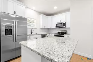 209 S 18th St, Temple, TX 76501 - Photo 5