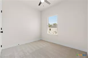 209 S 18th St, Temple, TX 76501 - Photo 15