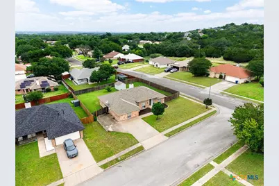 907 Vernon Drive, Copperas Cove, TX 76522 - Photo 5