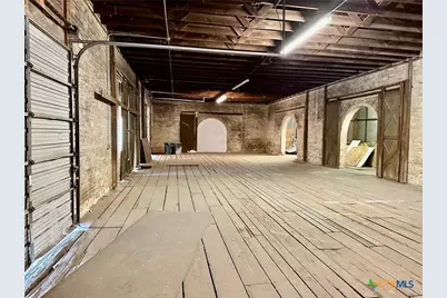 200 W New Braunfels Street, Seguin, TX 78155 - Photo 19