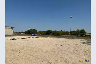 200 W New Braunfels Street, Seguin, TX 78155 - Photo 31