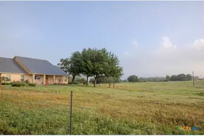 3240 Concrete Edgar Rd, Cuero, TX 77954 - Photo 5