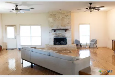 3240 Concrete Edgar Rd, Cuero, TX 77954 - Photo 7