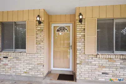 185 Oklahoma Avenue, New Braunfels, TX 78130 - Photo 5