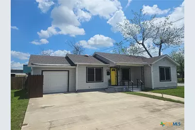 2002 N Wheeler Street, Victoria, TX 77901 - Photo 1