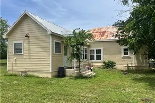 1312 Fm 581 Hwy, Lometa, TX 76853 - Photo 5